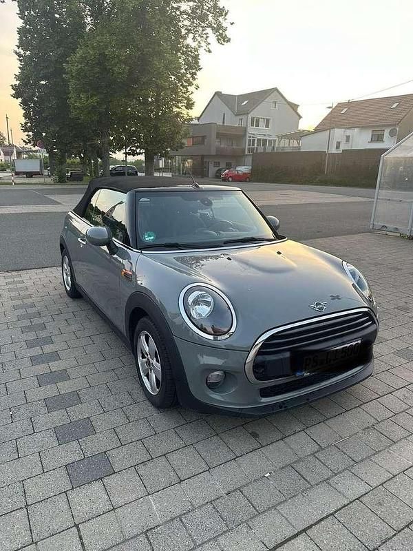 Grau Gebraucht 2018 Mini One Cabriolet Cabrio | 10.999 € - Bild 1/4