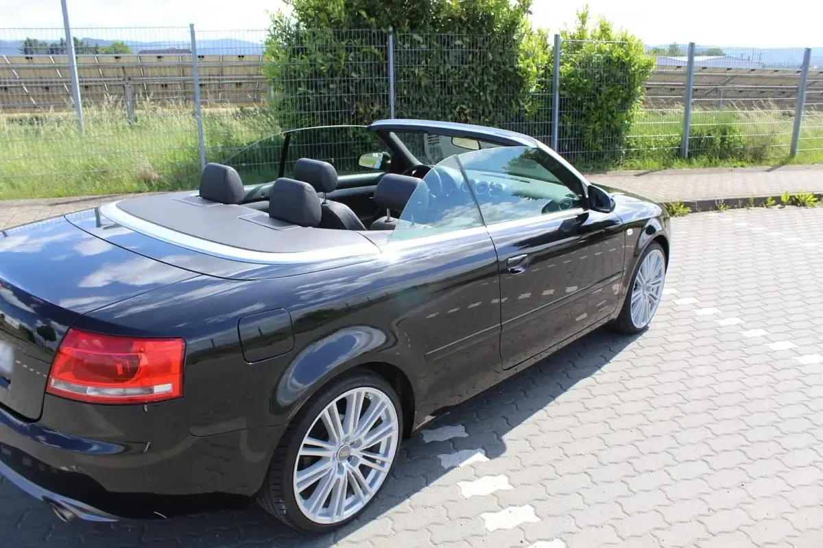 Gebraucht Audi A4 Cabriolet 163 PS (119 kW) 2009 Schwarz Cabrio