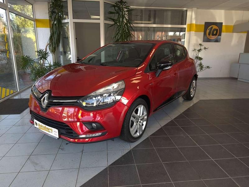 Rot Gebraucht 2019 Renault Clio IV Limousine | 10.999 € (Fairer Preis) - Bild 1/4