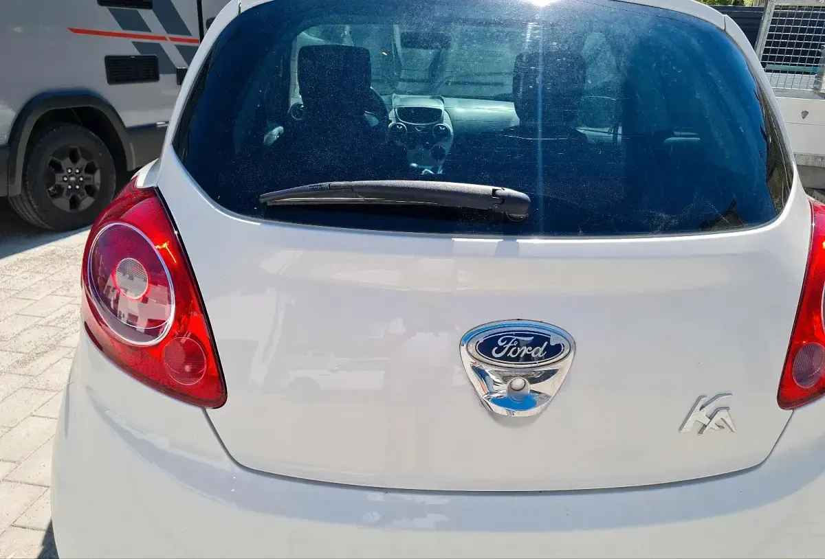 Second-hand Ford Ka 75 CP (55 kW) 2010 Alb Hatchback