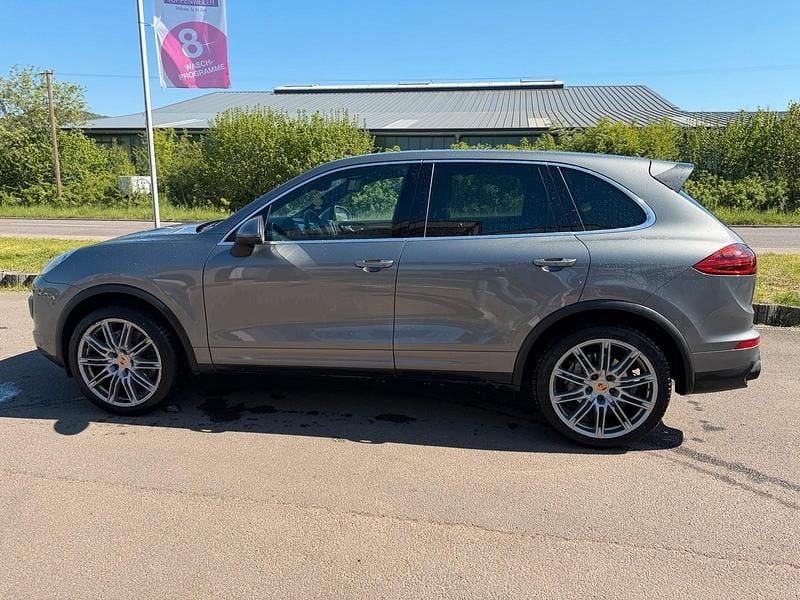 Gebraucht Porsche Cayenne 500 PS (367 kW) 2015 Grau SUV