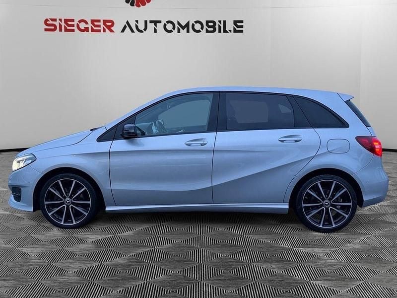 Gebraucht Mercedes B200 AMG 136 PS (100 kW) 2018 Silber Van / Kleinbus