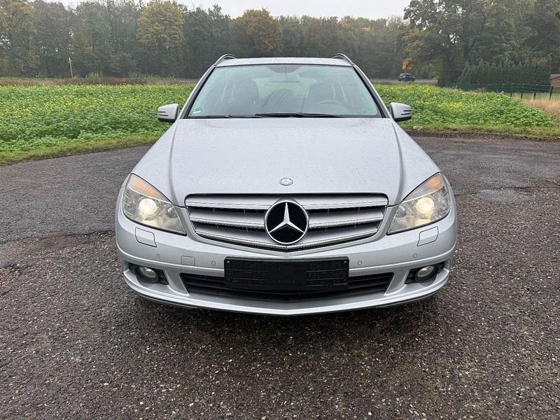 Blau Gebraucht 2010 Mercedes C220 Elegance Kombi | 3.750 € (Superpreis) - Bild 1/4