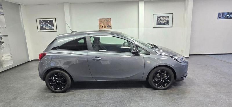 Grau Gebraucht 2019 Opel Corsa Color Edition Kleinwagen | 7.900 € (Superpreis) - Bild 1/4