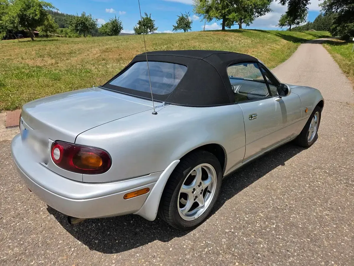 Gebraucht Mazda MX5 90 PS (66 kW) 1996 Silber Cabrio