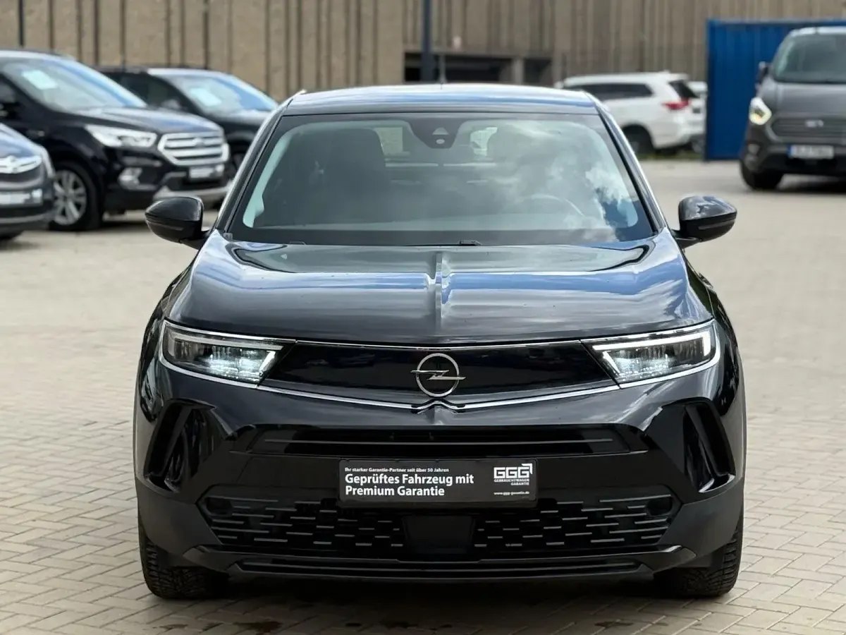 Second-hand Opel Mokka Basis 101 CP (74 kW) 2022 Negru SUV