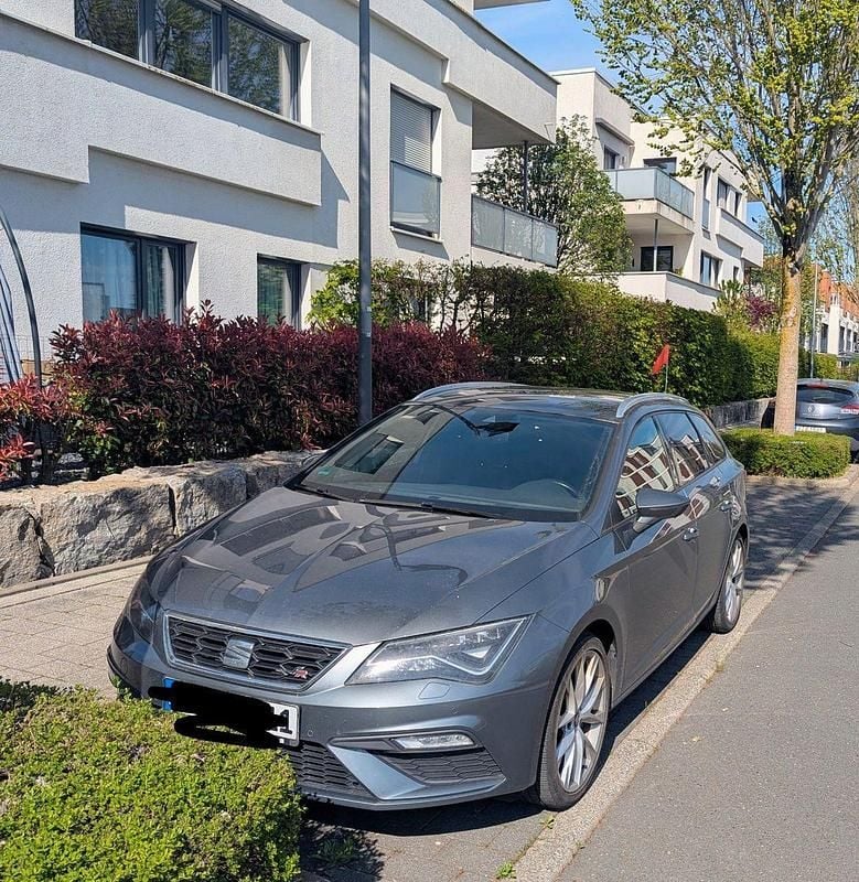 Second-hand Seat Leon ST FR 179 CP (131 kW) 2017 Gri Break