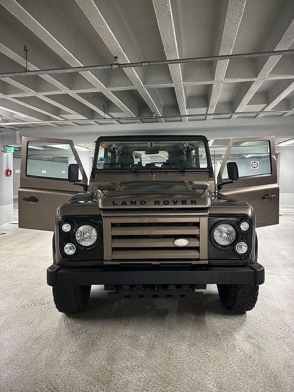Gebraucht Land Rover Defender 122 PS (89 kW) 2014 Braun Kombi