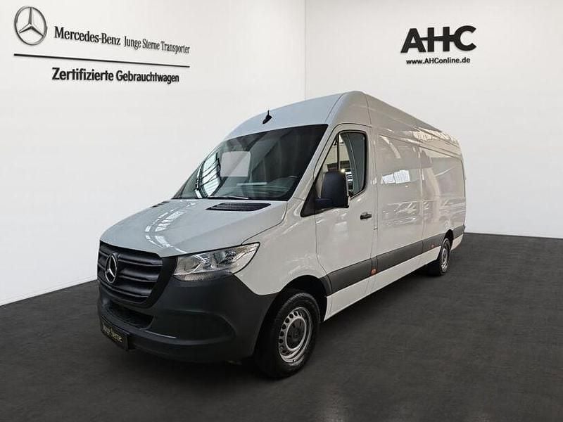 Weiss Gebraucht 2021 Mercedes Sprinter Van | 27.251 € (Fairer Preis) - Bild 1/4