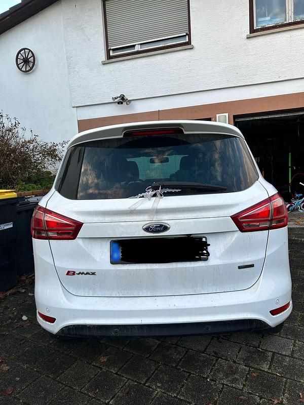 Gebraucht Ford B-MAX 120 PS (88 kW) 2014 Weiß Van / Kleinbus
