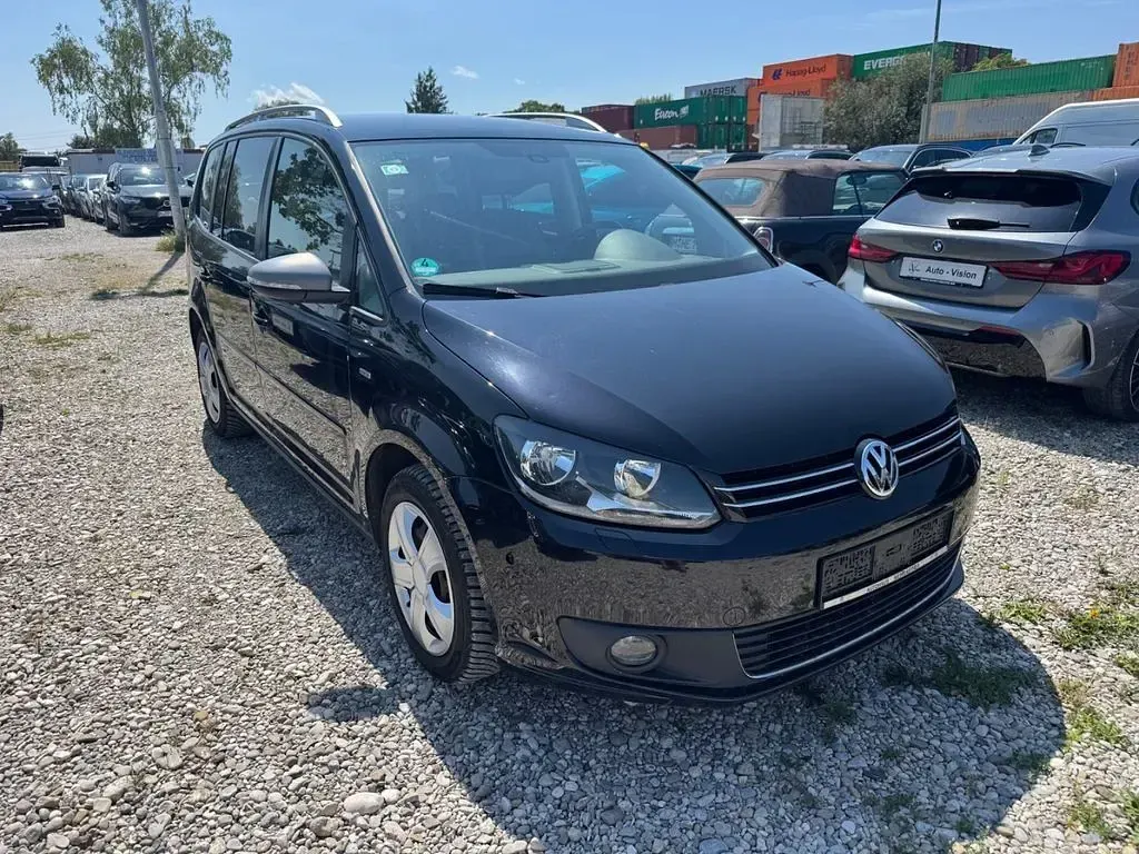 Gebraucht VW Touran Life 140 PS (102 kW) 2013 Schwarz Van / Kleinbus