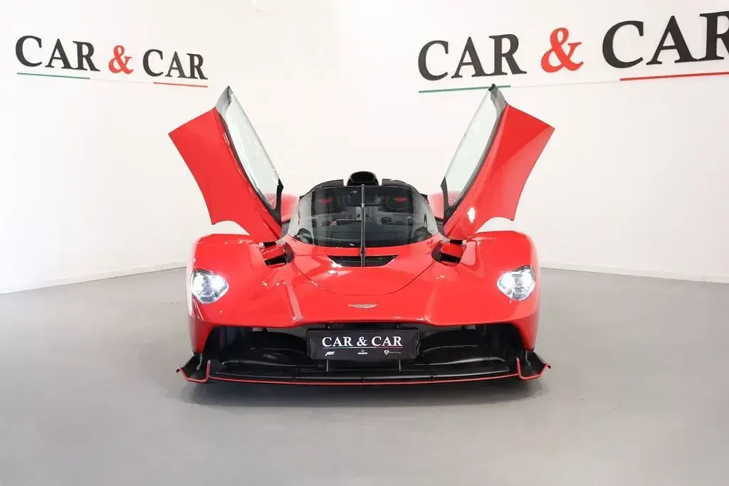Occasion Aston Martin Valkyrie 2023 Gris Cabriolet