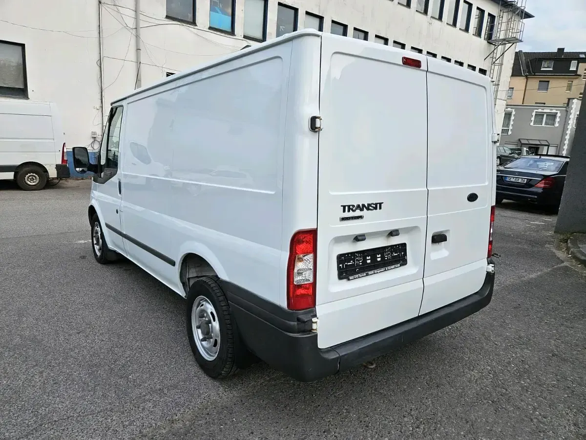 Używany Ford Transit 101 KM (74 kW) 2012 Biały Minivan