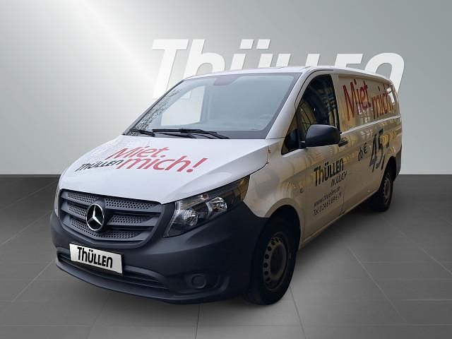 Weiß Gebraucht 2023 Mercedes Vito Van | 19.980 € - Bild 1/4