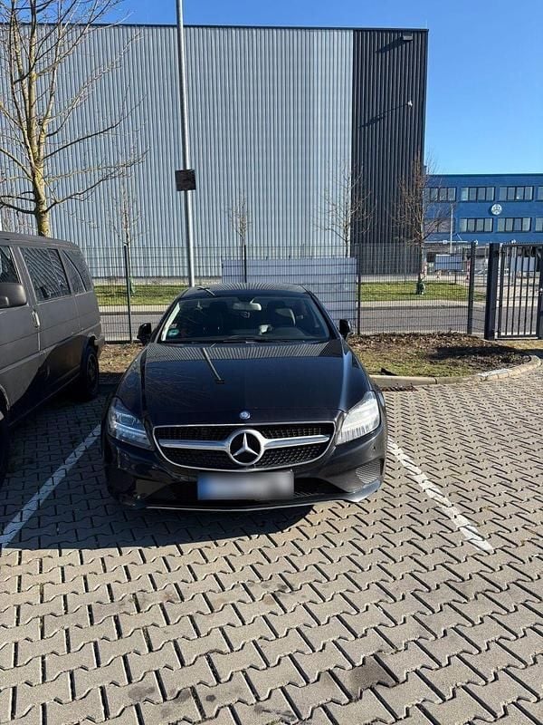 Gebraucht Mercedes CLS250 204 PS (150 kW) 2016 Schwarz Coupé