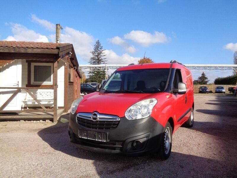 Gebraucht Opel Combo 120 PS (88 kW) 2015 Rot Van / Kleinbus