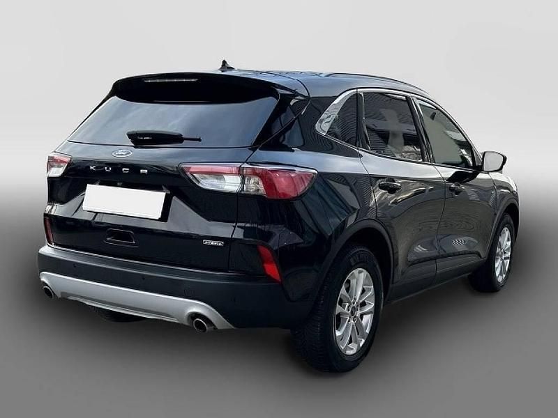 Usata Ford Kuga Titanium 224 CV (164 kW) 2022 Nero SUV