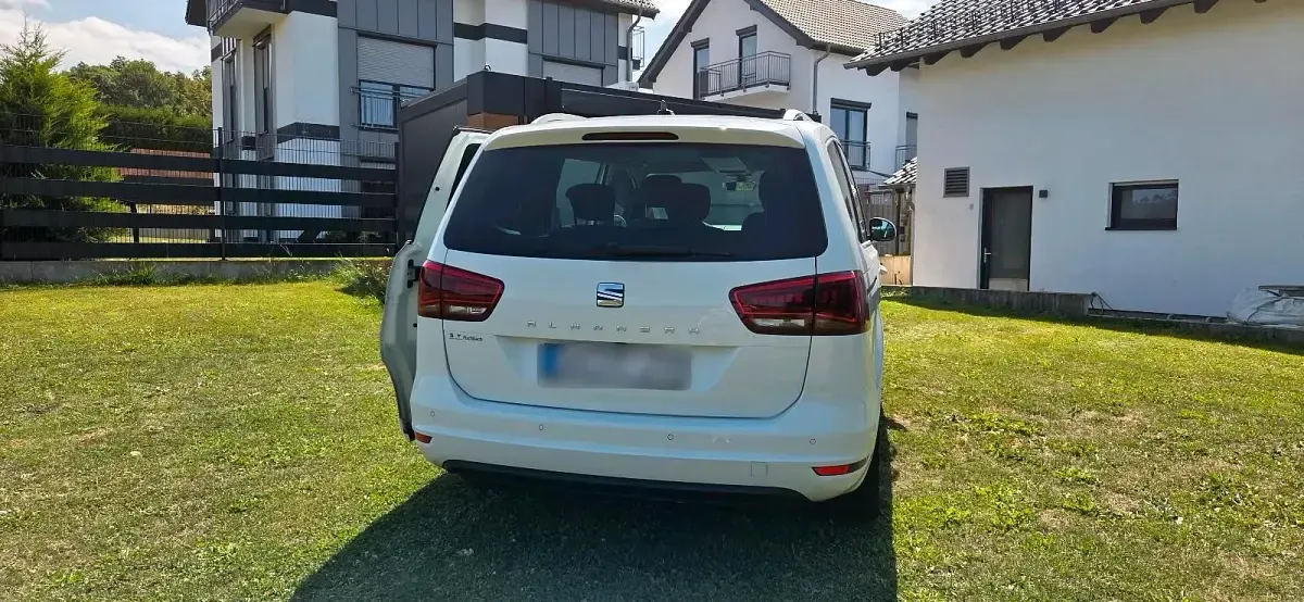 Gebraucht Seat Alhambra XCELLENCE 150 PS (110 kW) 2020 Weiß Van / Kleinbus