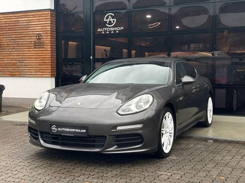 Gebraucht Porsche Panamera 416 PS (305 kW) 2015 Grau Limousine