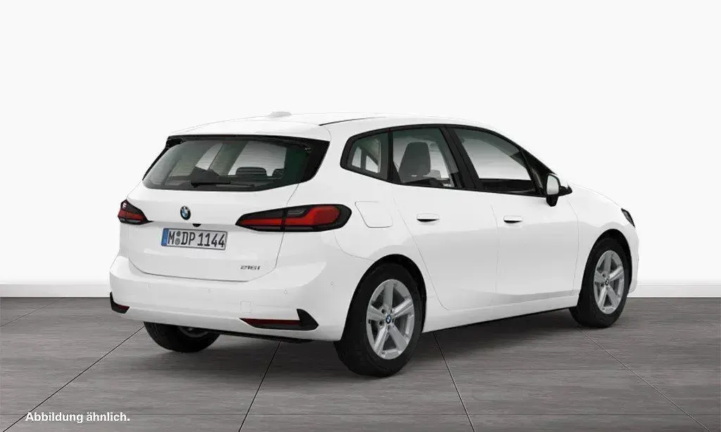 Gebraucht BMW 216 Active Tourer 122 PS (89 kW) 2023 Weiß Van / Kleinbus