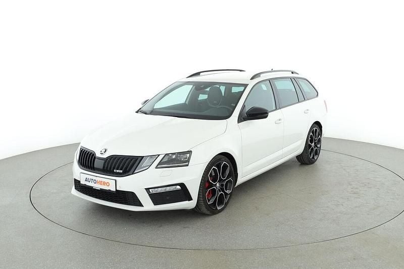 Weiß Gebraucht 2019 Skoda Octavia RS Kombi | 23.530 € (Fairer Preis) - Bild 1/3