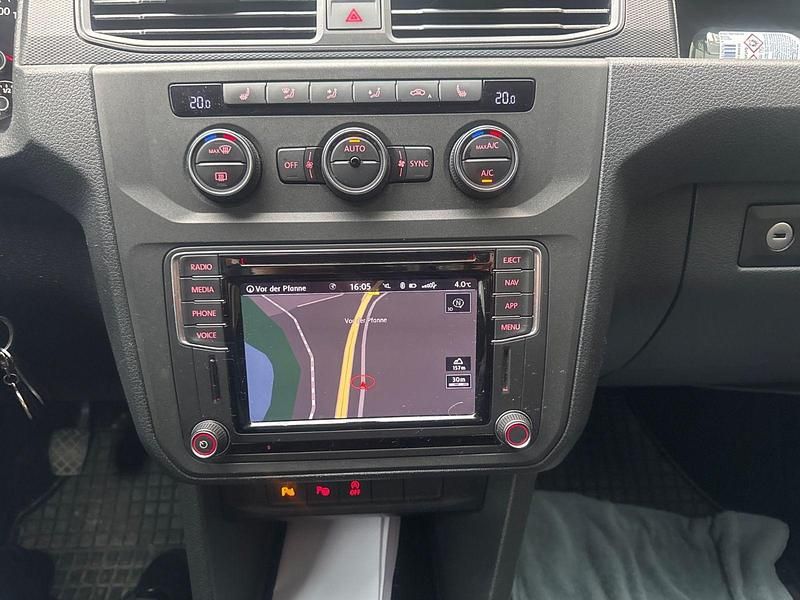 Rot Gebraucht 2018 VW Caddy Van / Kleinbus | 15.000 € (Superpreis) - Bild 1/4