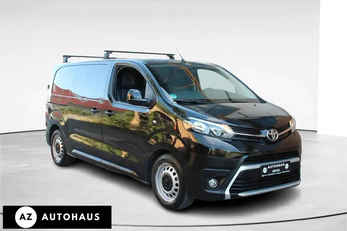 Gebraucht Toyota Proace 116 PS (85 kW) 2017 Schwarz Van / Kleinbus