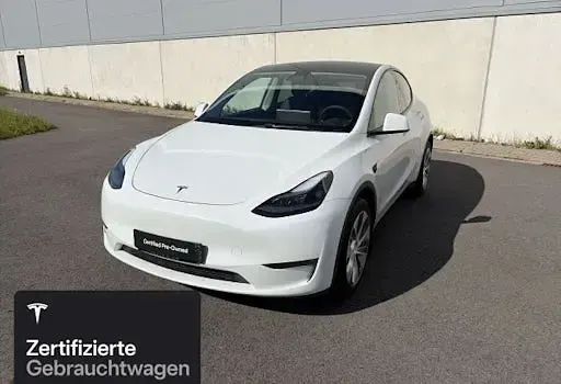 Used Tesla Model Y 273 kW (372 HP) 2023 White SUV