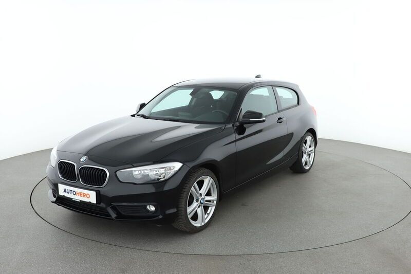 Schwarz Gebraucht 2018 BMW 118 Kleinwagen | 13.440 € (Fairer Preis) - Bild 1/4