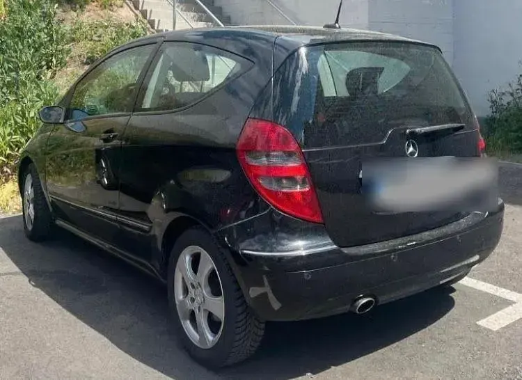 Gebraucht Mercedes A170 Classic 116 PS (85 kW) 2007 Schwarz Limousine