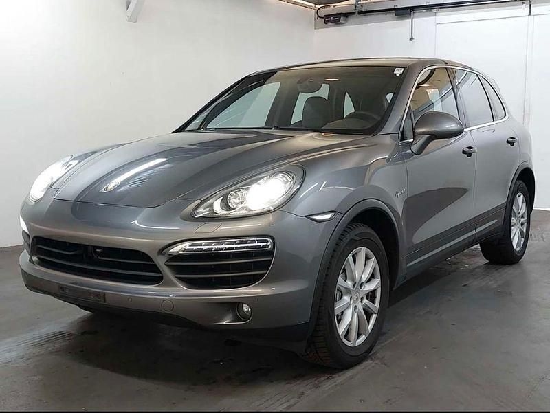 Gebraucht Porsche Cayenne S 333 PS (244 kW) 2010 Grau SUV