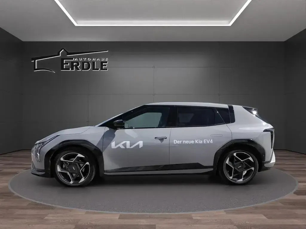 Gebraucht Kia EV4 150 kW (204 PS) 2025 Waf) wolfgrau metallic (grau Kleinwagen