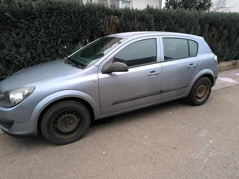 Silber Gebraucht 2005 Opel Astra Limousine | 800 € (Superpreis) - Bild 1/4