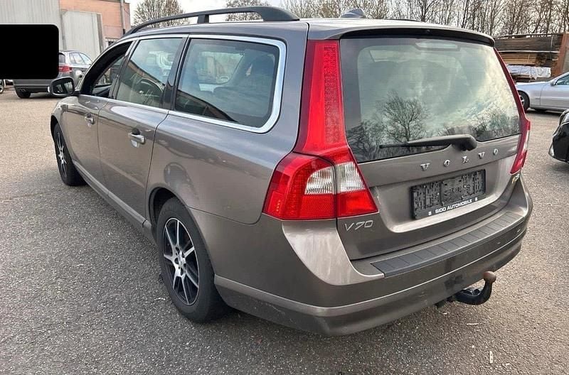 Gebraucht Volvo V70 Kinetic 163 PS (119 kW) 2011 Kombi