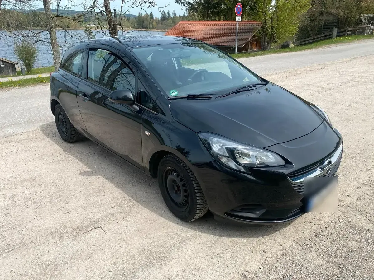 Gebraucht Opel Corsa Active 70 PS (51 kW) 2017 Schwarz Kleinwagen