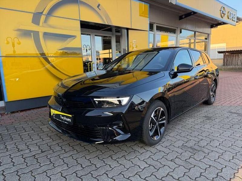 Gebraucht Opel Astra 131 PS (96 kW) 2024 Schwarz Kombi