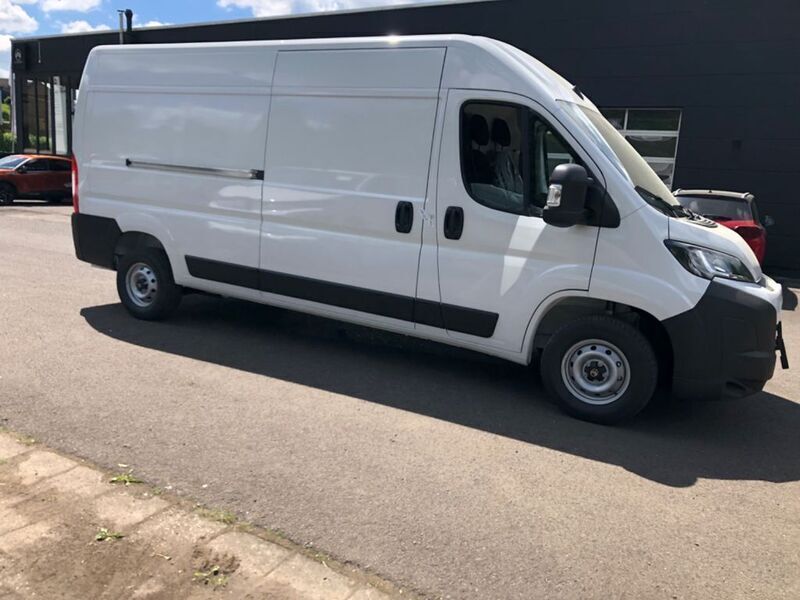 Neu Citroën Jumper 140 PS (102 kW) 2025 Weiß Van / Kleinbus