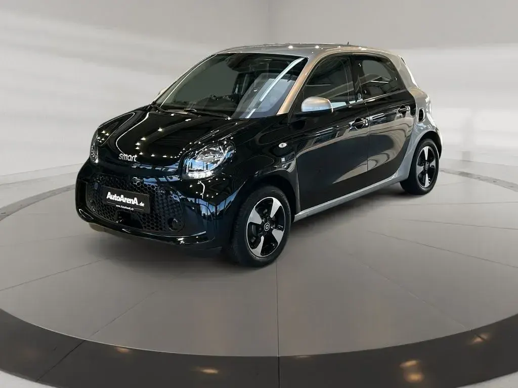Gebraucht Smart ForFour Electric Drive Passion 60 kW (82 PS) 2020 Schwarz Limousine
