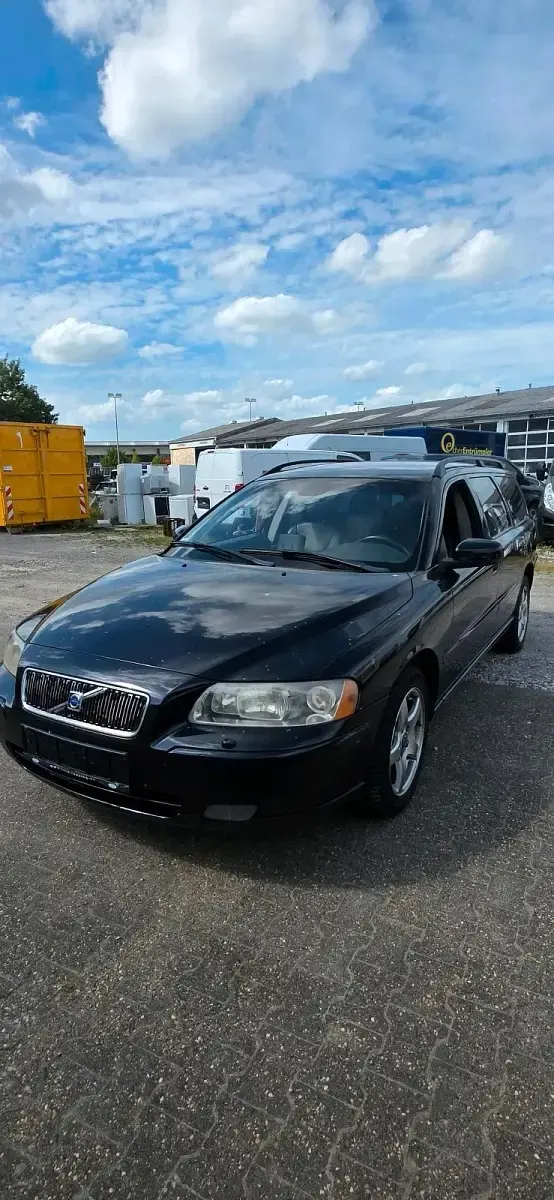 Gebraucht Volvo V70 163 PS (119 kW) 2007 Schwarz Kombi