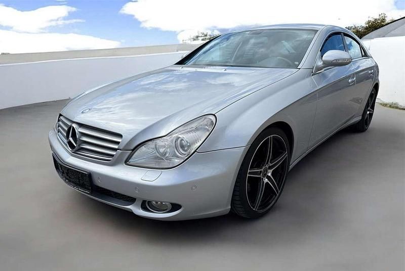 Silber Gebraucht 2004 Mercedes CLS350 Limousine | 6.784 € (Fairer Preis) - Bild 1/4