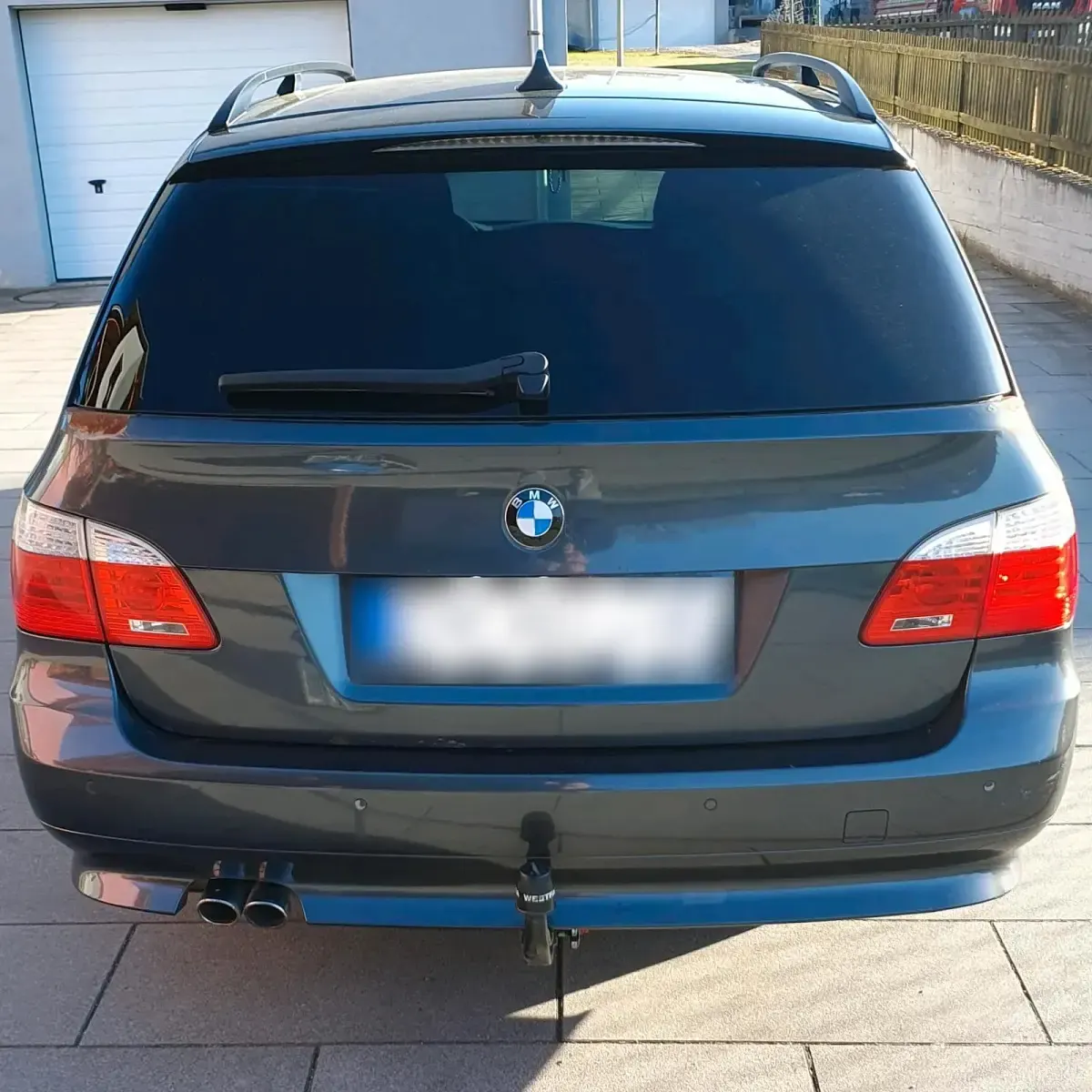 Second-hand BMW 525 Shadowline 197 CP (144 kW) 2008 Gri Break