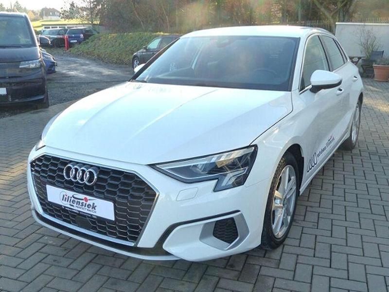 Gebraucht Audi A3 Advanced 150 PS (110 kW) 2022 Weiß Kombi