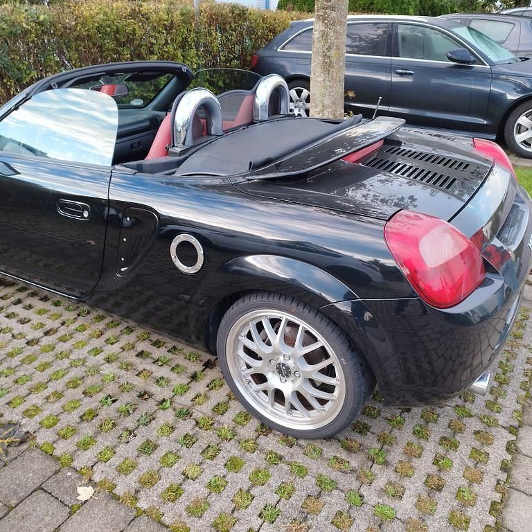 Schwarz Gebraucht 2000 Toyota MR2 Cabrio | 12.599 € - Bild 1/4