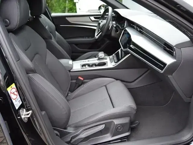 Używany Audi A6 S-Line 204 KM (150 kW) 2022 Czarny Kombi