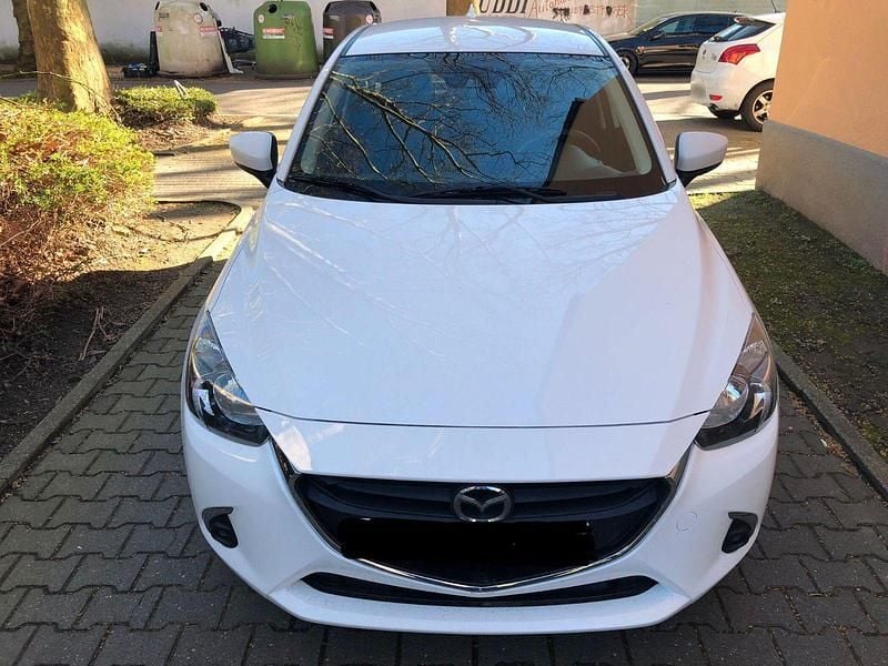 Gebraucht Mazda 2 Exclusive-Line 90 PS (66 kW) 2019 Weiß Kleinwagen