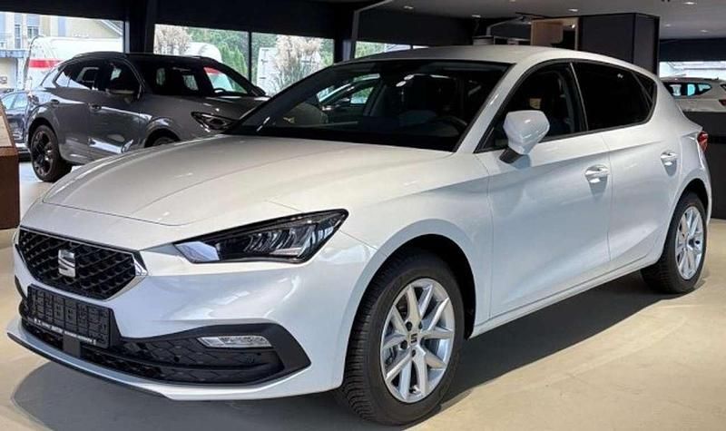 Glacial weiß metallic Gebraucht 2025 Cupra Leon Limousine | 29.890 € (Superpreis) - Bild 1/4