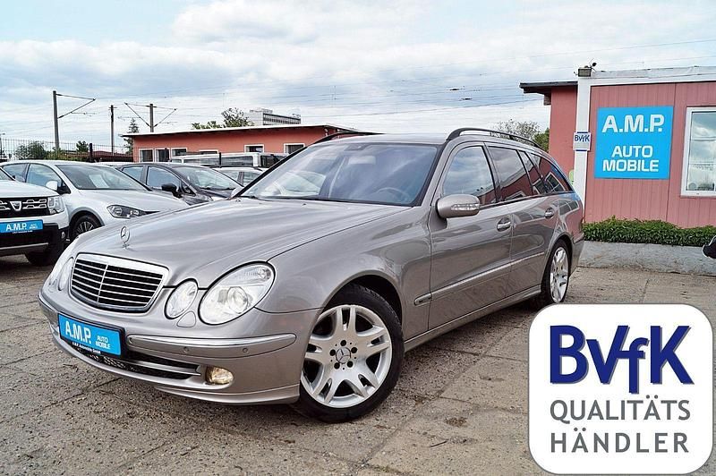 Grau Gebraucht 2005 Mercedes E350 Kombi | 6.490 € (Guter Preis) - Bild 1/4