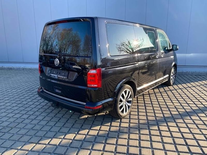 Gebraucht VW Multivan Highline 204 PS (150 kW) 2016 Van / Kleinbus