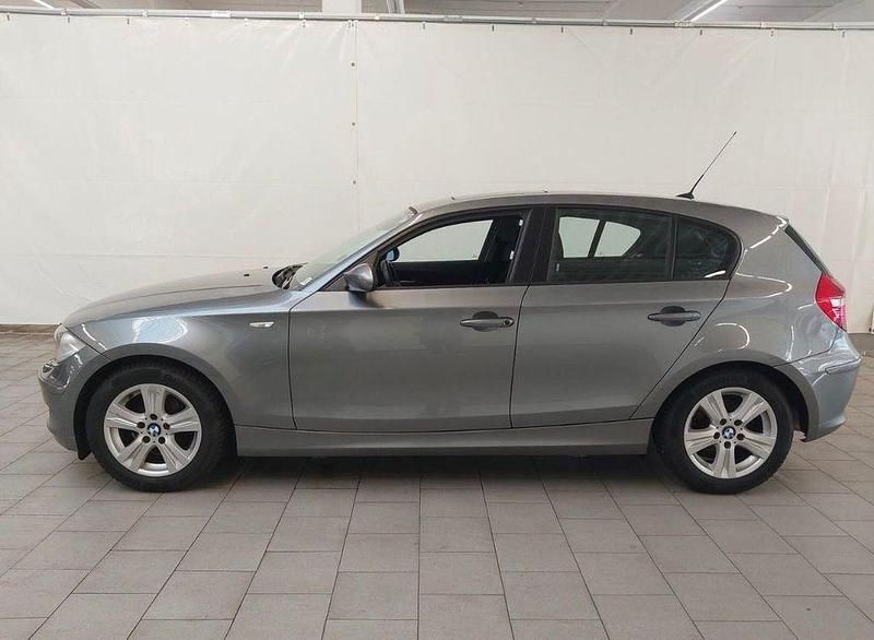 Grau Gebraucht 2008 BMW 116 Advantage Kleinwagen | 5.490 € (Etwas zu teuer) - Bild 1/4