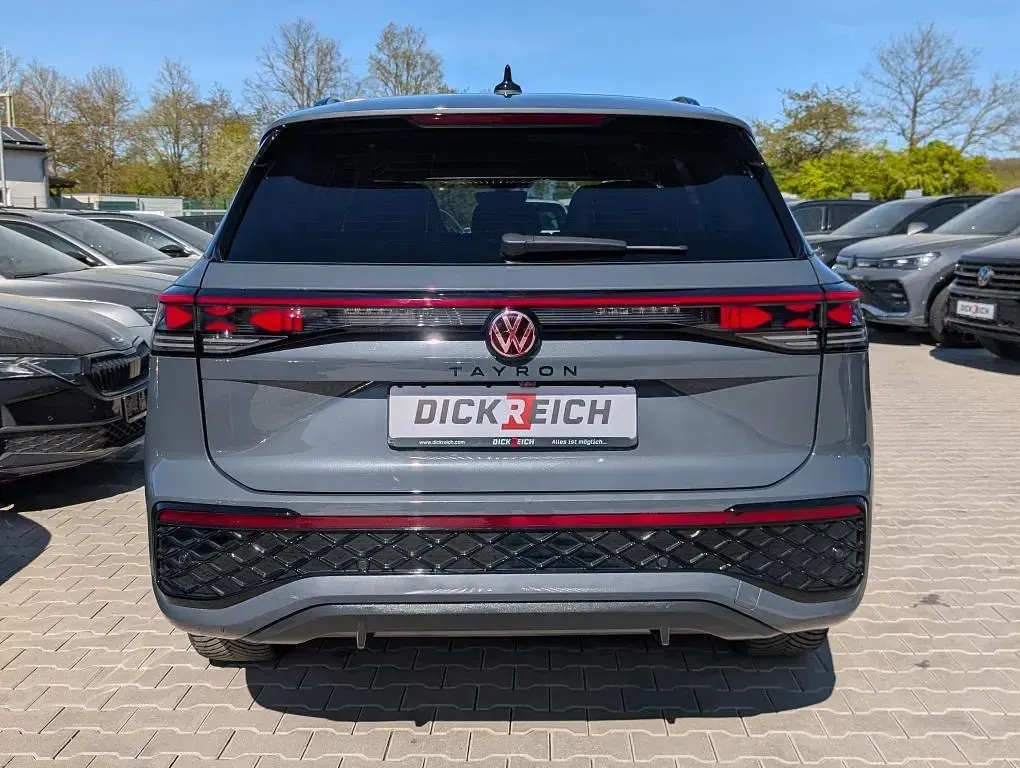 Gebraucht VW Tayron R-line 193 PS (141 kW) 2025 Grau SUV